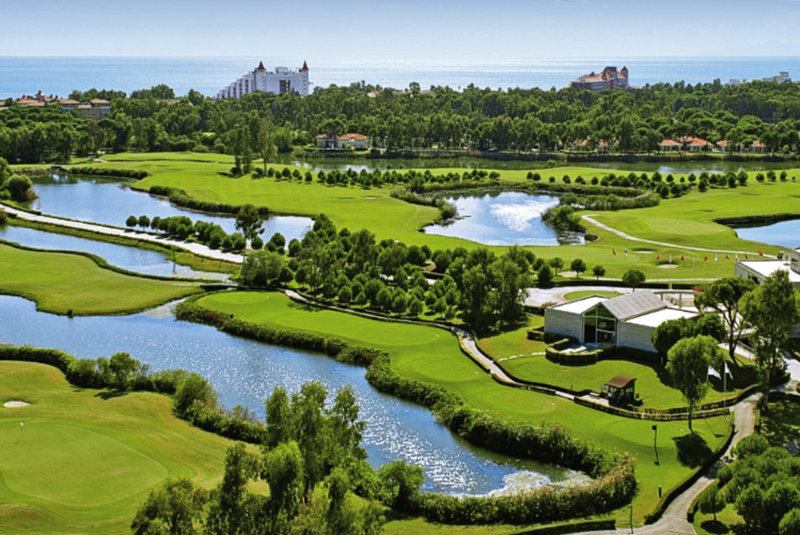 - WeLoveGolfTravel