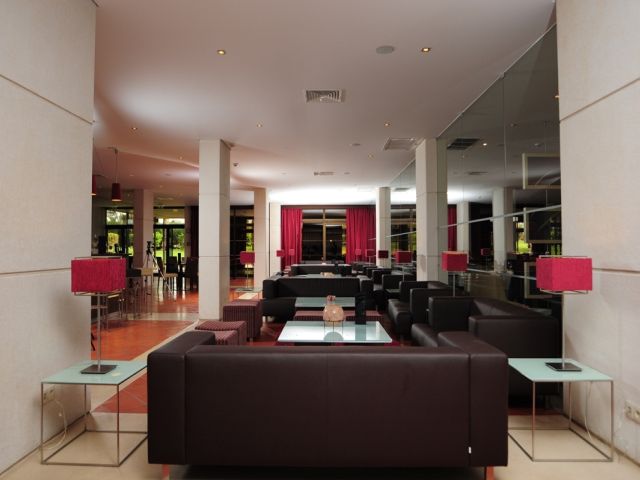 lounge44t_at_the_Vila_Gale_Village_Cascais - WeLoveGolfTravel