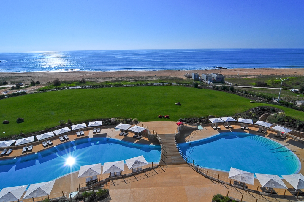 pool-view - WeLoveGolfTravel