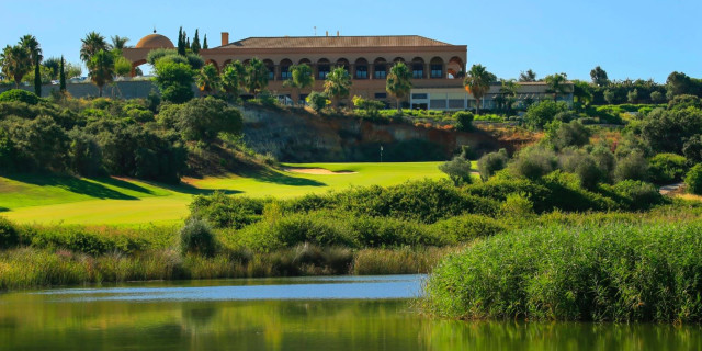 Amendoeria-oconnor-18th-3196-web_qitrip - WeLoveGolfTravel
