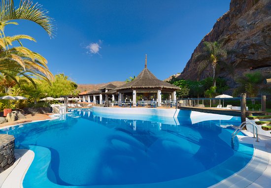 club-laurel - WeLoveGolfTravel