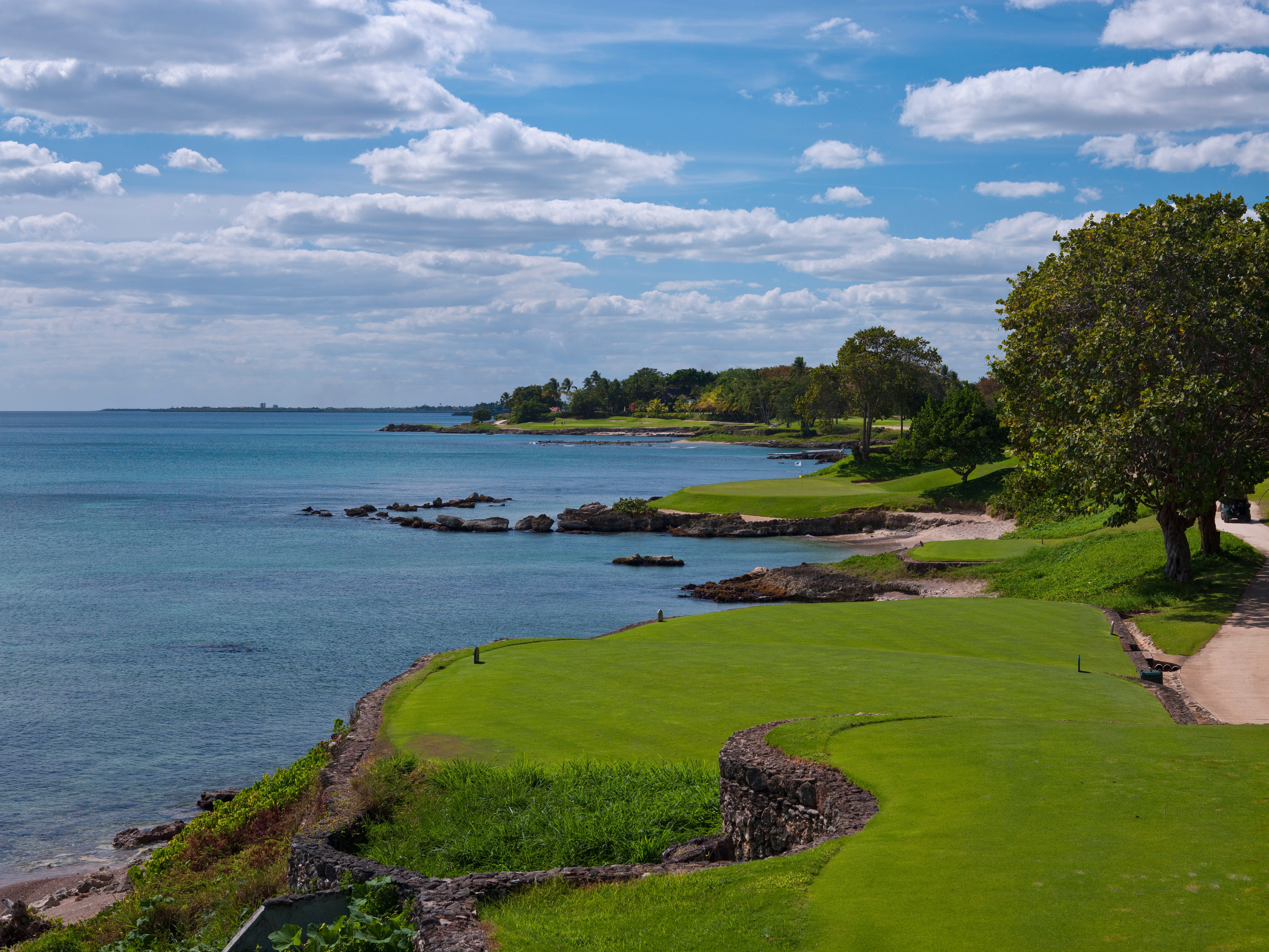 Teeth of the Dog (3) - WeLoveGolfTravel