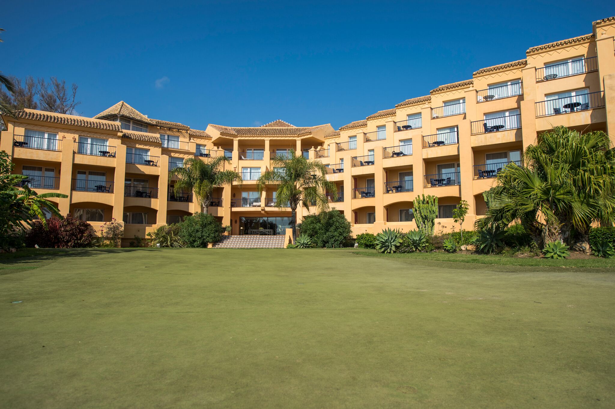 8-u0goKw - WeLoveGolfTravel