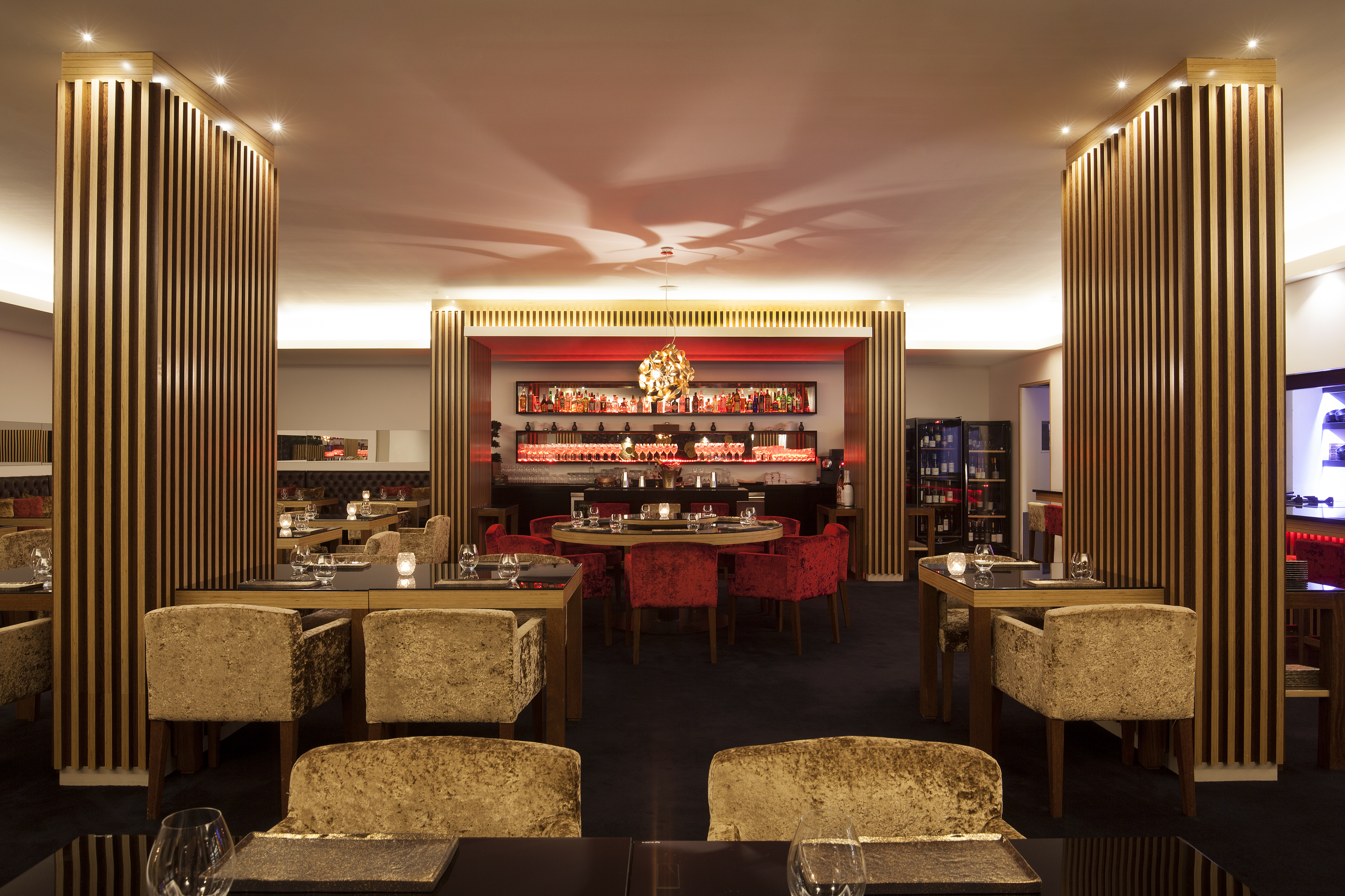 10 VidaMar Resort Hotel Algarve - AJI Restaurant 2 - WeLoveGolfTravel