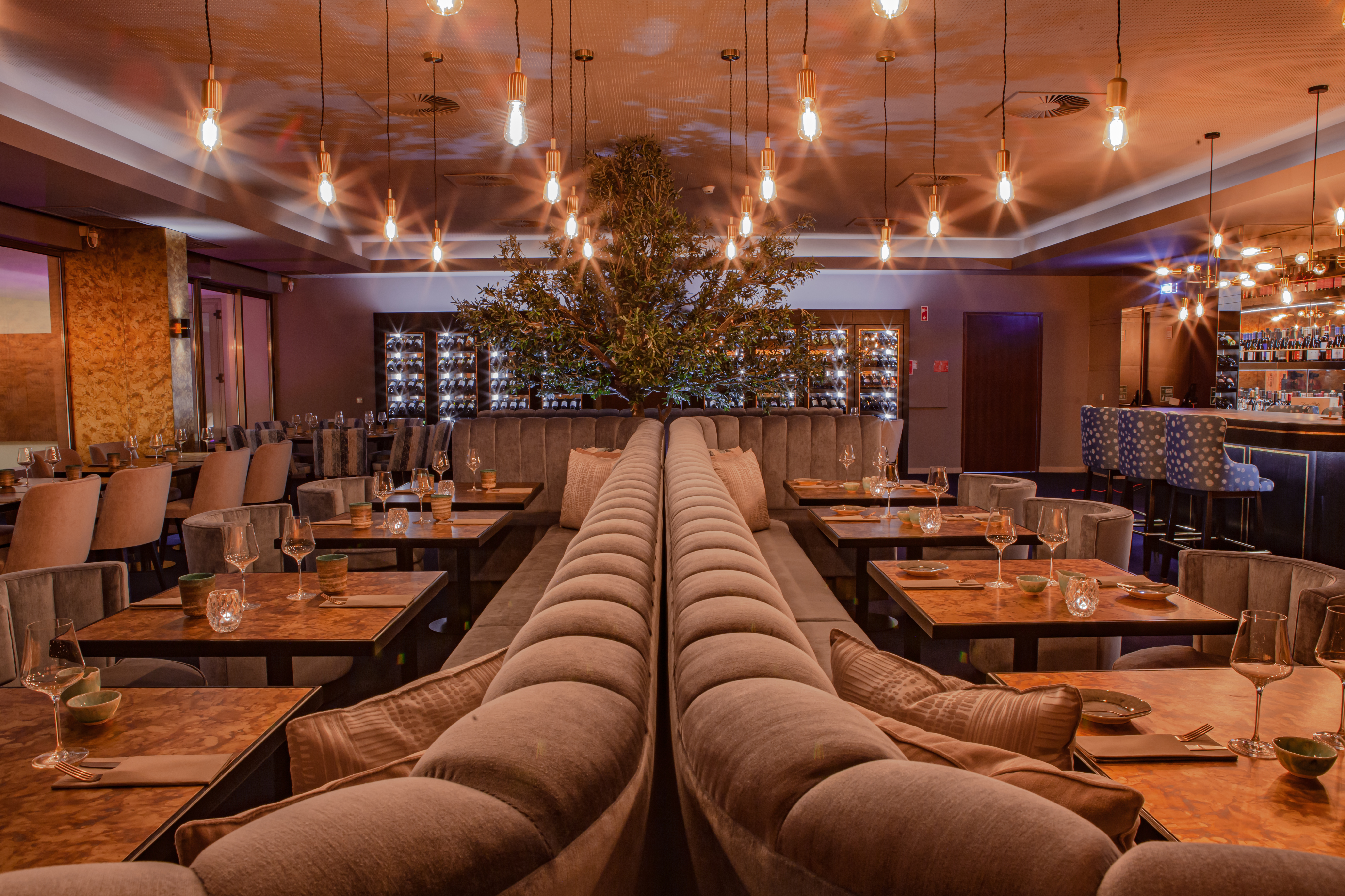 15 VidaMar Resort Hotel Algarve - Olivo Meat and Wine Restaurant (6) - WeLoveGolfTravel