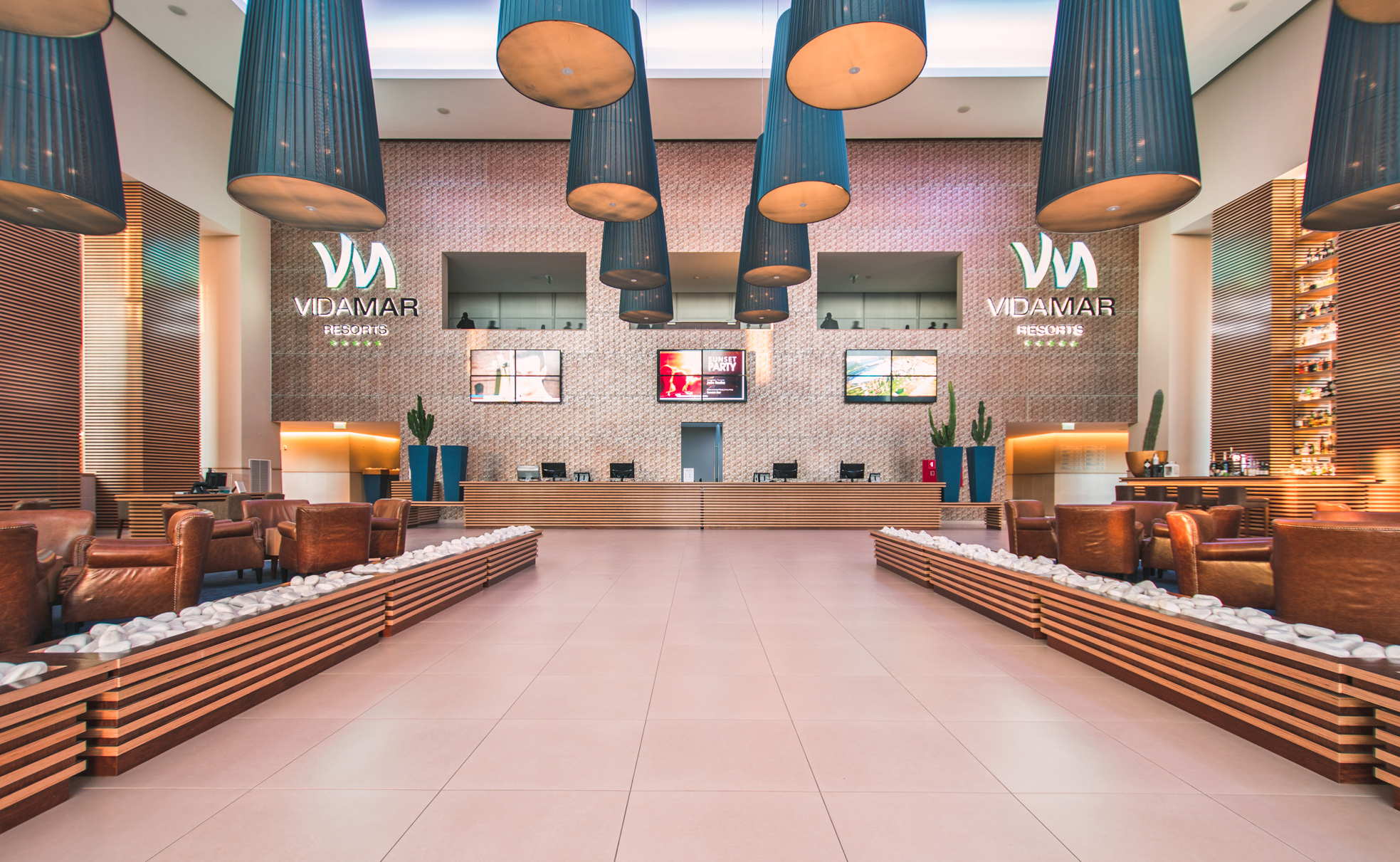 9. VidaMar Resort Hotel Algarve - Lobby & Reception - WeLoveGolfTravel