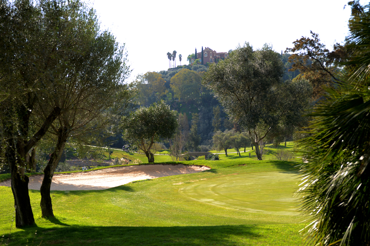 Hole-4 - WeLoveGolfTravel