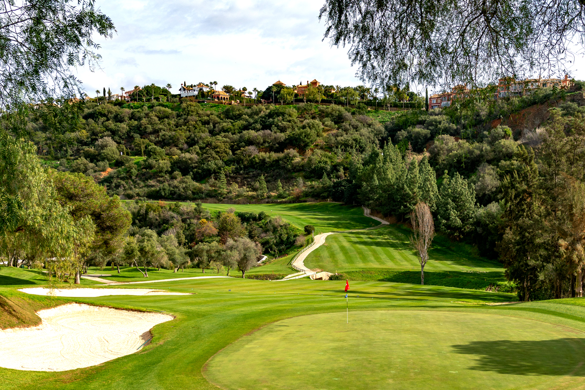 Hole-8 - WeLoveGolfTravel