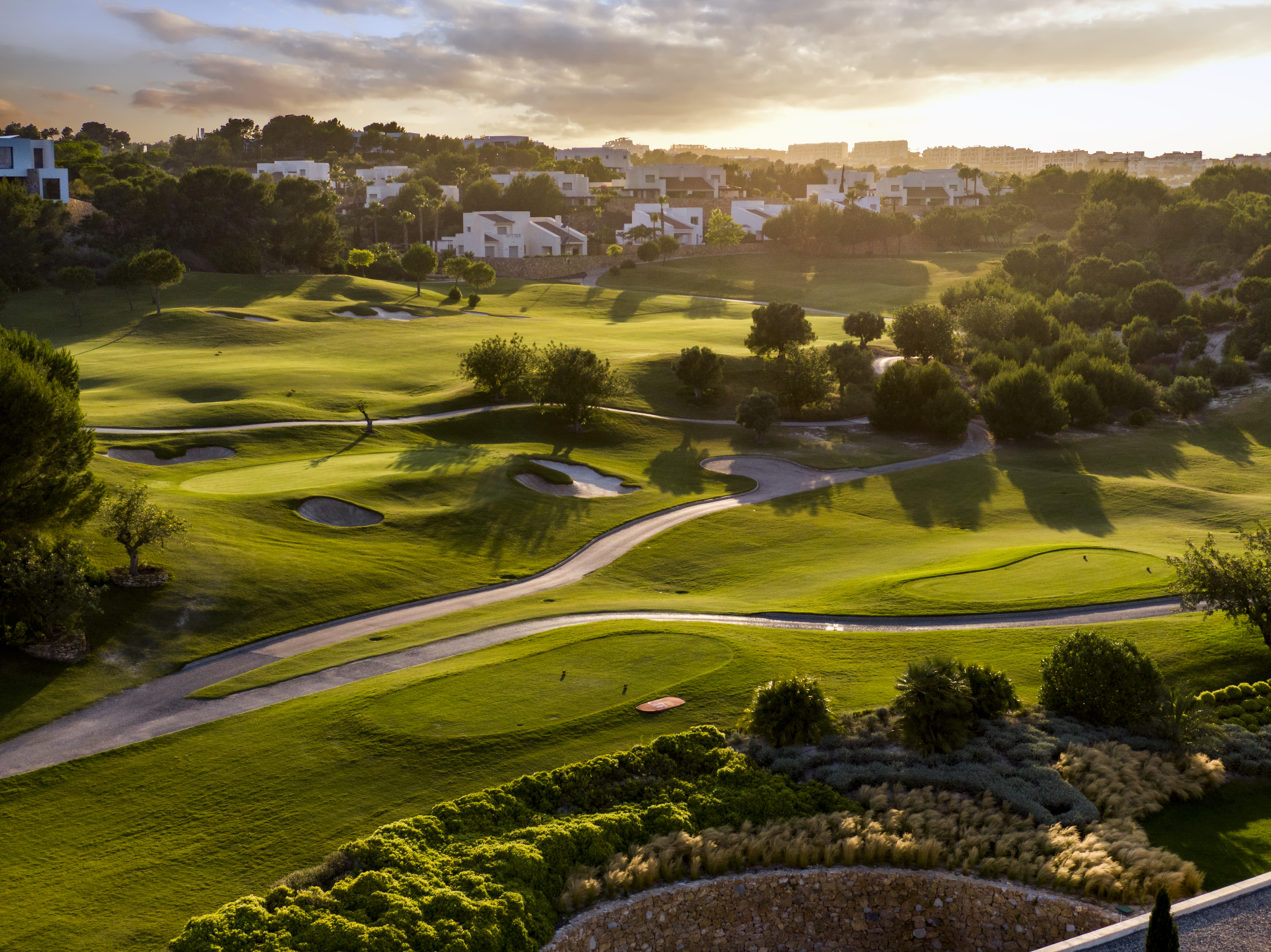 Las Colinas Club House (1) - WeLoveGolfTravel