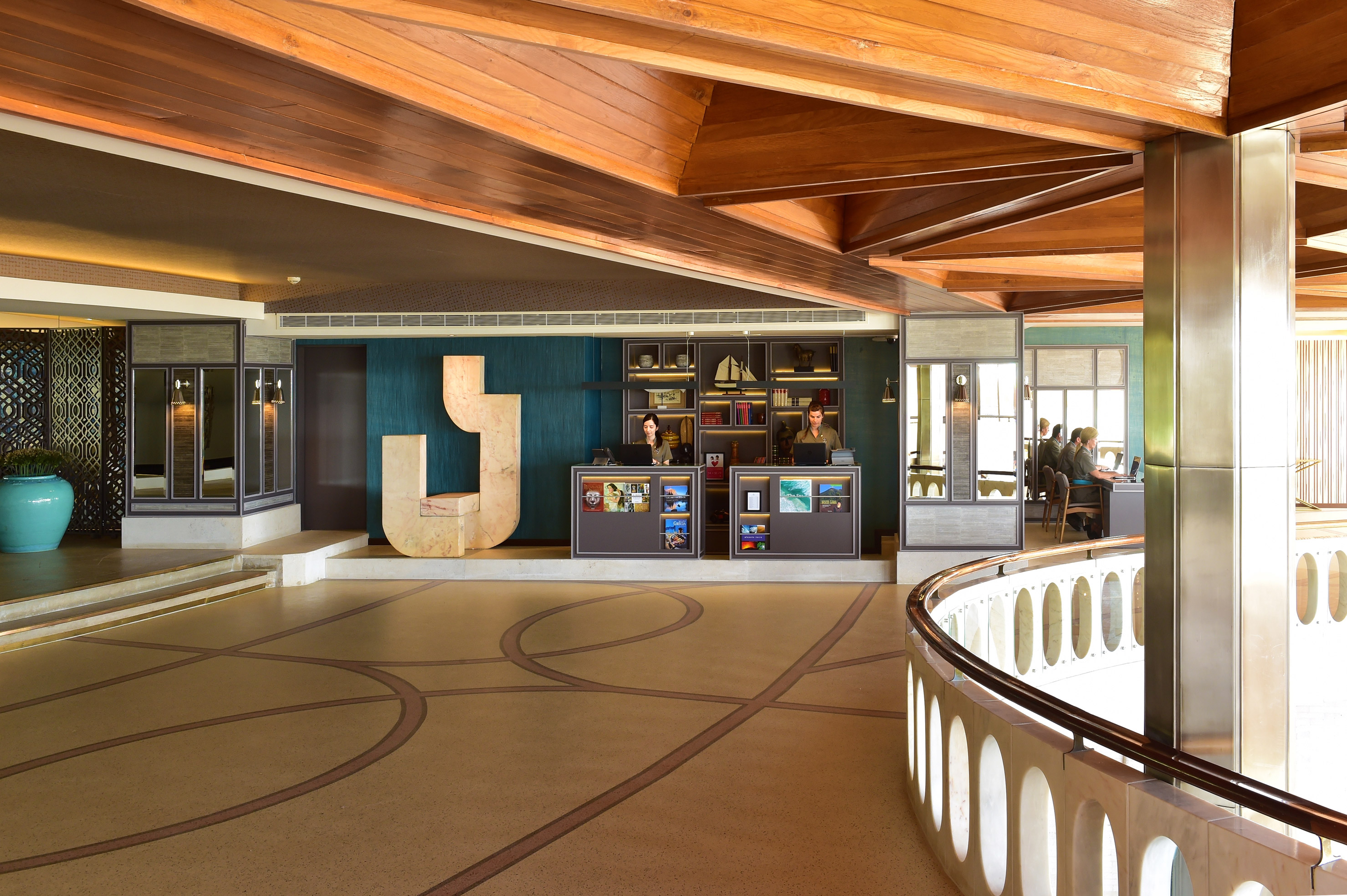 PAP Lobby - WeLoveGolfTravel