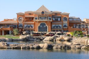 2_cascades-golf_lake_ii - WeLoveGolfTravel
