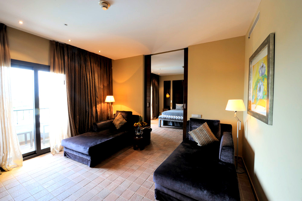 Hh LA TORRE Room. Junior Suite C_contraste - WeLoveGolfTravel