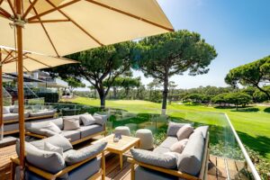 QuintadoLago-nyt-klubhus5 - WeLoveGolfTravel