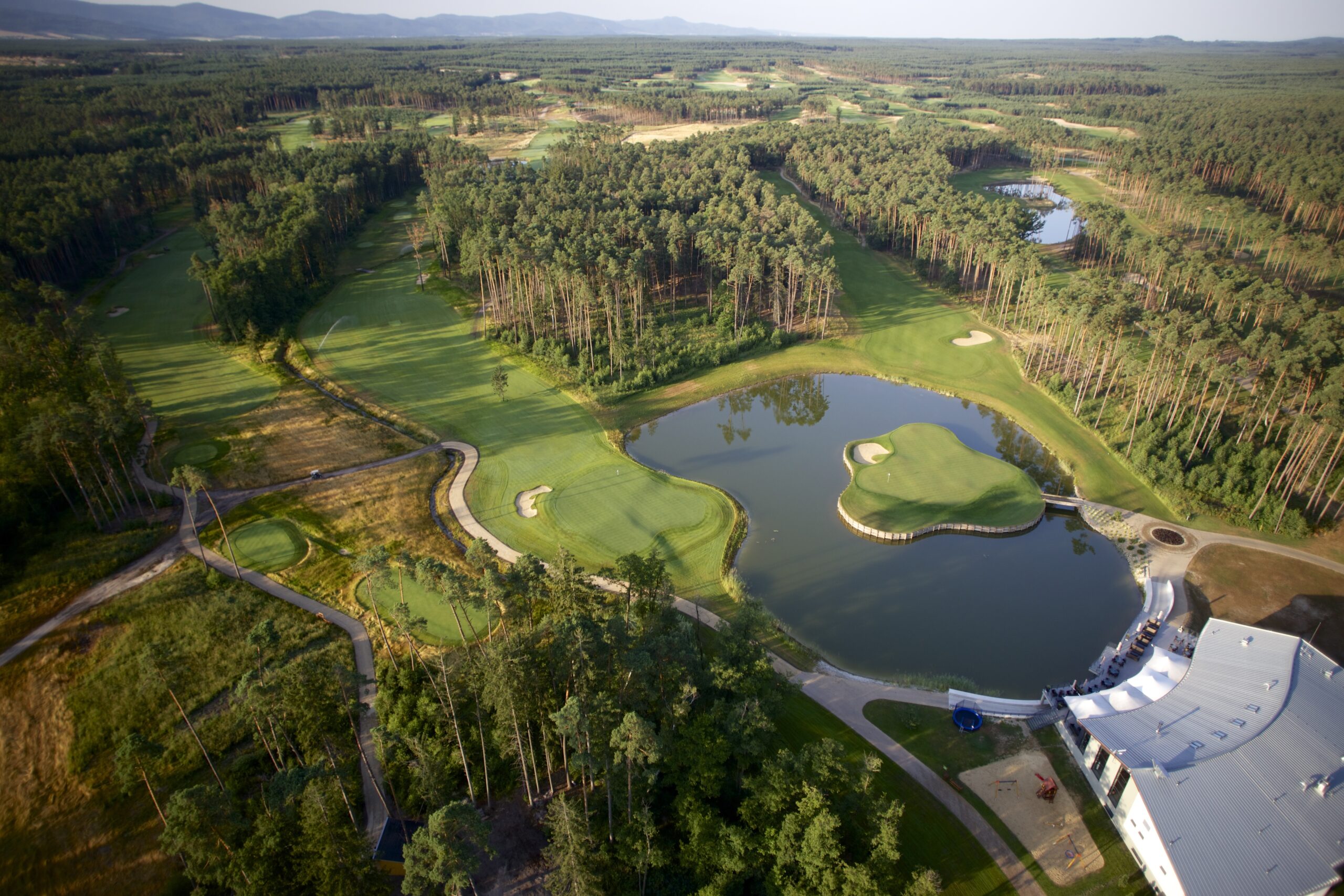 SLOVAKIA GOLF HOLIDAYS